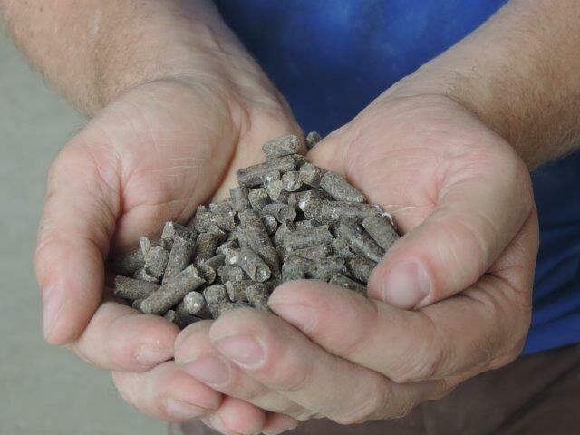 Koemest korrels, 10 kg (Gedroogd)